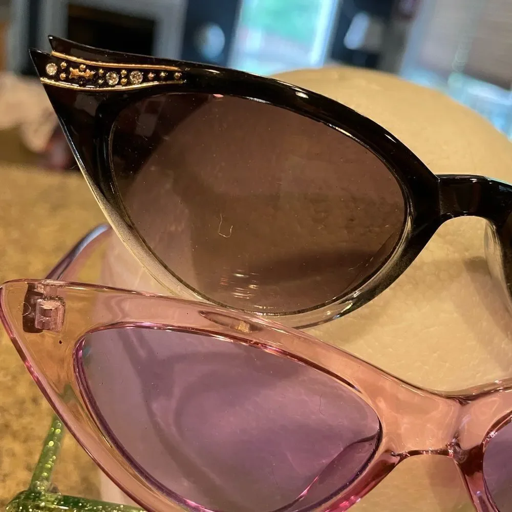 Women’s Cat Eye Sunglasses Black Pink Green Sparkle